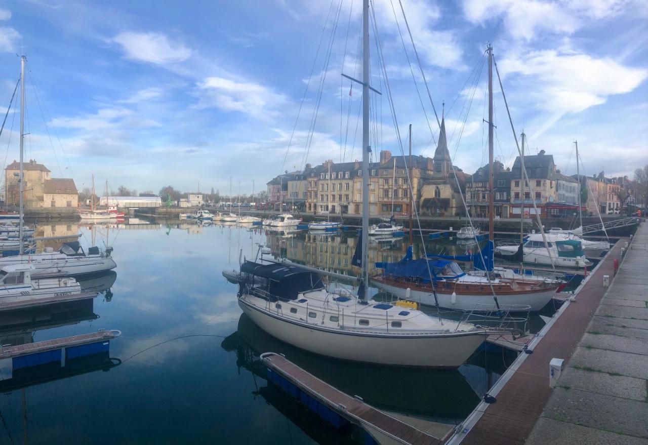 Cote Pecheur Bed and Breakfast Honfleur Buitenkant foto