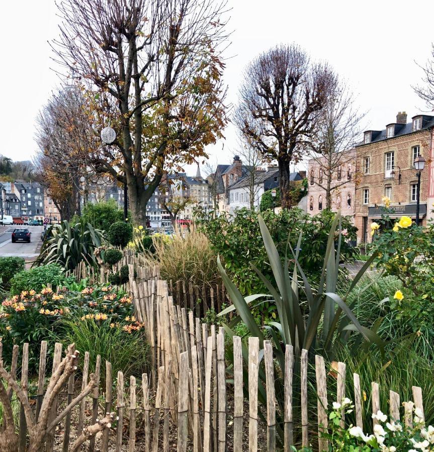 Cote Pecheur Bed and Breakfast Honfleur Buitenkant foto